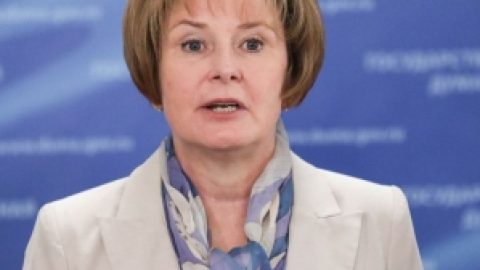 Светлана Разворотнева: Законопроект «Единой России» позволит жителям многоквартирных домов контролировать работу управляющих компаний